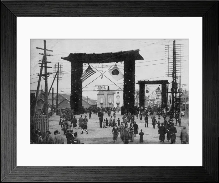 Framed Print : Decorated gates in Yokohama, with flags of the US and Japan, Oct. 1908. Japanese postcard commemorates the Great White Fleet's visit