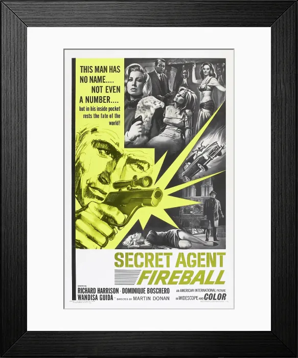 Framed Print : SECRET AGENT FIREBALL, (aka LE SPIE UCCIDONO A BEIRUT), Richard Harrison (left), Wandisa Guida (top gun), Dominique Boschero (in chair), 1965