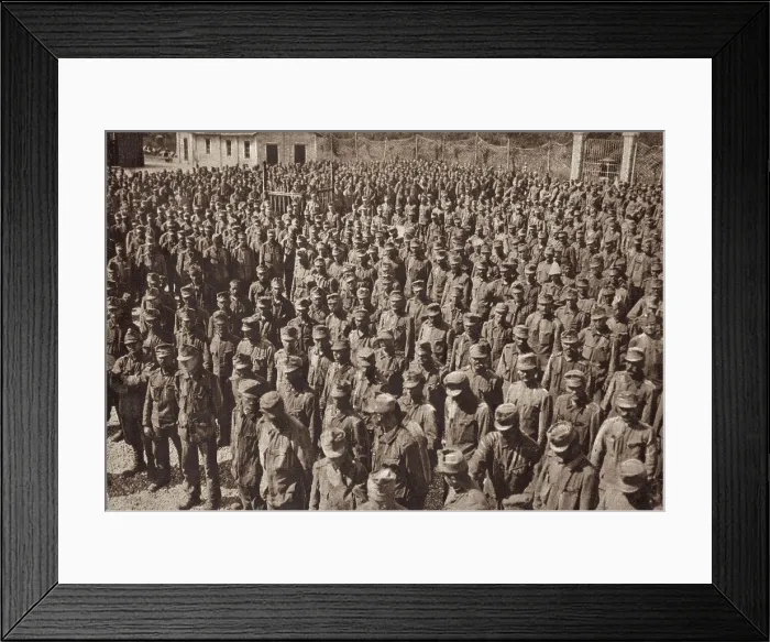 Framed Print : World War 1 on the Italian-Austrian front. Austrian prisoners taken when the Italian Army conquered Gorizia during the Sixth Battle of the Isonzo in August 1916. (BSLOC_2013_1_29) Framed Print : World War 1 on the Italian-Austrian front. Austrian prisoners taken when the Italian Army conquered Gorizia during the Sixth Battle of the Isonzo in August 1916. (BSLOC_2013_1_29)