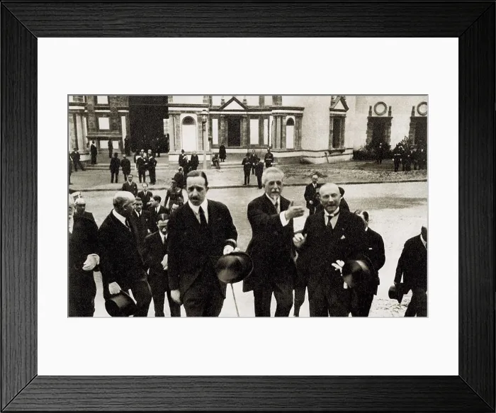 Framed Print : Spain. Dictatorship of Primo de Rivera. King Alfonso XIII at the opening of the Barcelona Universal Exhibition (June 1929). AISA / Everett Collection**US SALES ONLY**