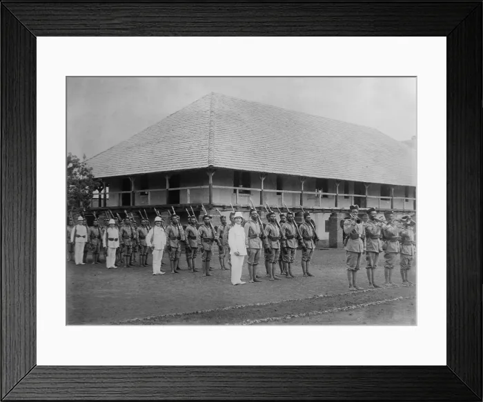 Framed Print : World War 1. German officers in drill formation with colonial troops at the German Government Station, Ebolowa, Cameroon, West Africa. Ca. 1915. (BSLOC_2013_1_36) Framed Print : World War 1. German officers in drill formation with colonial troops at the German Government Station, Ebolowa, Cameroon, West Africa. Ca. 1915. (BSLOC_2013_1_36)