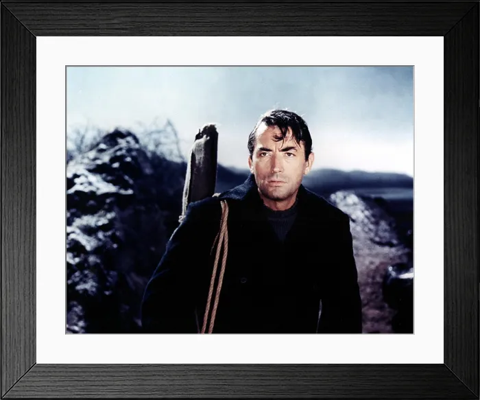 Framed Print : THE GUNS OF NAVARONE, Gregory Peck, 1961