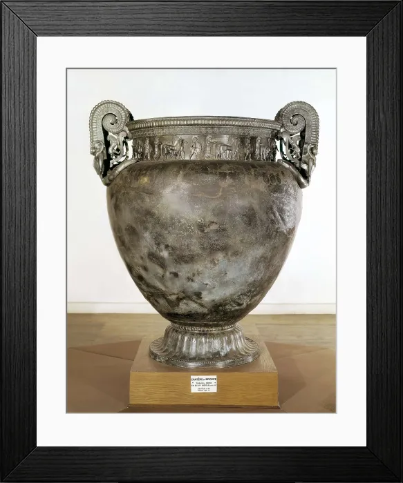 Framed Print : Vix Krater. End 6th c. BC. Found at the tomb of a Gaul princess. 164 cm. high, 127 cm. diameter and 6 kg. Weight. Archaic Greek art. Sculpture on bronze. FRANCE