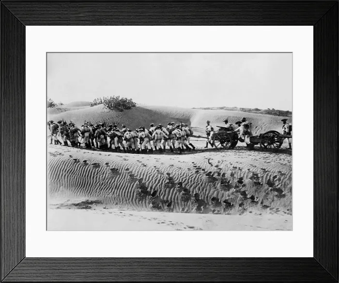 Framed Print : World War 1 in the Middle East. British naval landing party pulling field gun and caisson across the Mesopotamian desert Framed Print : World War 1 in the Middle East. British naval landing party pulling field gun and caisson across the Mesopotamian desert