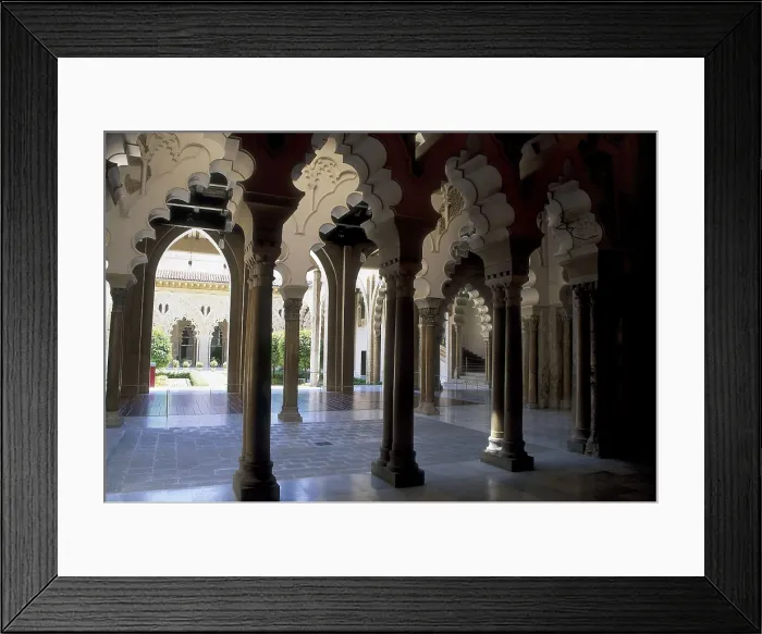 Framed Print : Aljaferia Palace. 11th c. SPAIN. Zaragoza. La Aljaferia Palace. Hispano-Moresque art. Taifas Kingdoms period. Architecture. AISA / Everett Collection**US SALES ONLY**