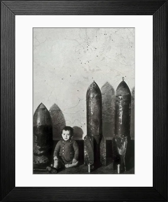 Framed Print : Spanish Civil War. German bombs launched over Madrid and that they didn't explode. SPAIN. Barcelona. Biblioteca de Catalunya (National Library of Catalonia) Framed Print : Spanish Civil War. German bombs launched over Madrid and that they didn't explode. SPAIN. Barcelona. Biblioteca de Catalunya (National Library of Catalonia)