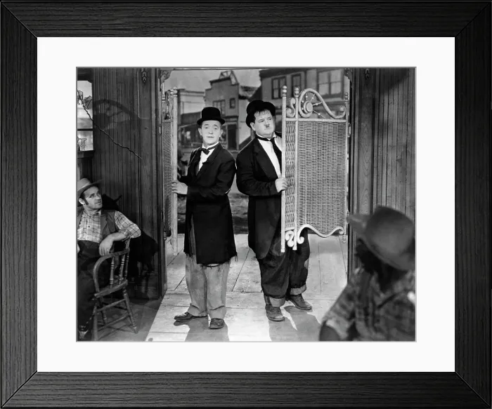 Framed Print : WAY OUT WEST, Stan Laurel, Oliver Hardy, 1937