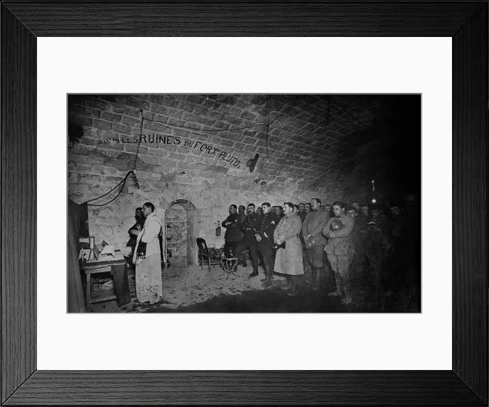 Framed Print : World War 1: Battle of Verdun. French soldiers at a Christmas midnight mass at Fort Douaumont, Verdun