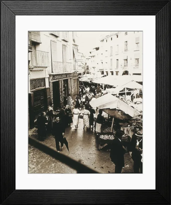 Framed Print : SPAIN. Xtiva. Spanish Civil War (1936-1939). Market of Jtiva (July-August 1937). AISA / Everett Collection**US SALES ONLY**