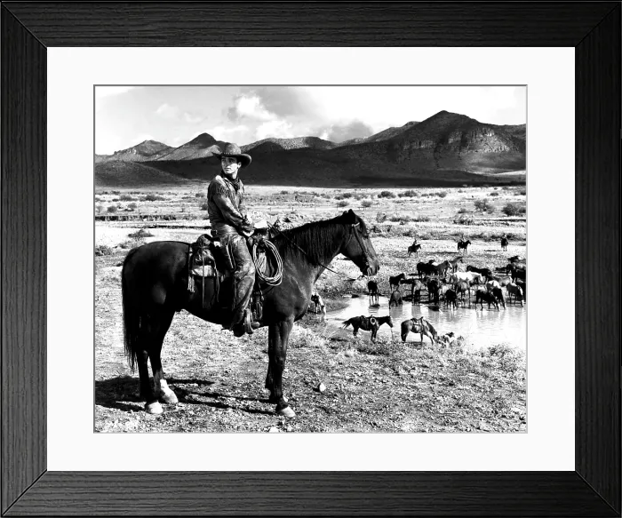 Framed Print : RED RIVER, Montgomery Clift, 1948 Framed Print : RED RIVER, Montgomery Clift, 1948