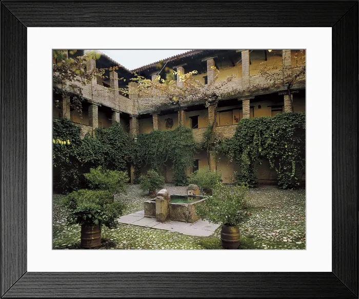 Framed Print : SPAIN. ANDALUSIA. GRANADA. Granada. Courtyard ofl Corral del Carbn, antigua fundaq o alhndiga musulmana del s. XV. Hispano-Moresque art. Nasrid dynasty. Architecture Framed Print : SPAIN. ANDALUSIA. GRANADA. Granada. Courtyard ofl Corral del Carbn, antigua fundaq o alhndiga musulmana del s. XV. Hispano-Moresque art. Nasrid dynasty. Architecture