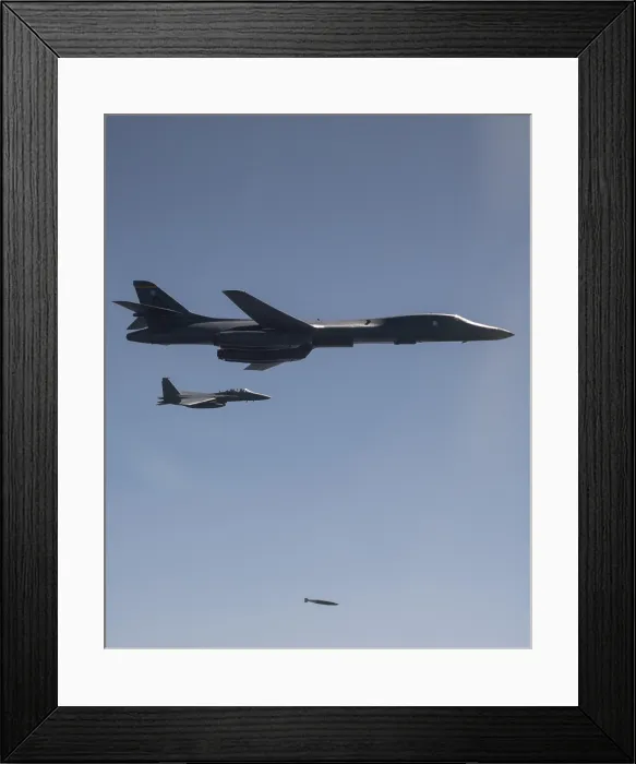 Framed Print : A US Air Force B-1B Lancer drops a 2, 000 pound live munition at Pilsung Training Range, South Korea