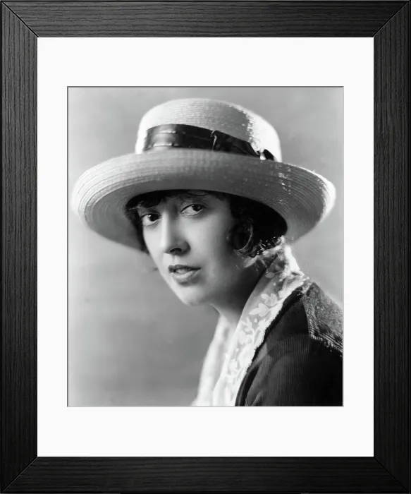 Framed Print : Mabel Normand, 1923 Framed Print : Mabel Normand, 1923