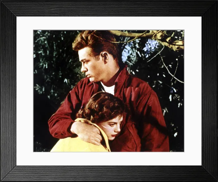 Framed Print : REBEL WITHOUT A CAUSE, from left: Natalie Wood, James Dean, 1955
