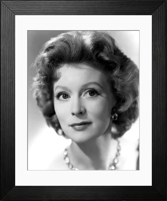 Framed Print : Moira Shearer, in a publicity shot for PEEPING TOM, 1960 Framed Print : Moira Shearer, in a publicity shot for PEEPING TOM, 1960
