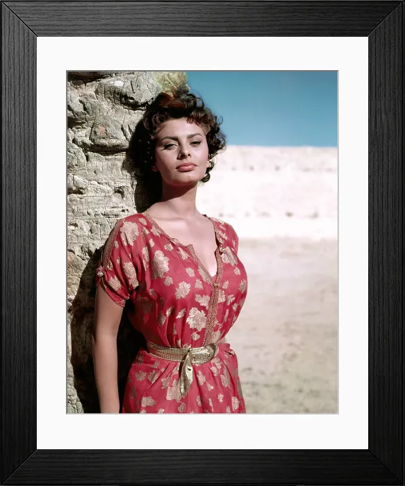 Framed Print : LEGEND OF THE LOST, Sophia Loren, 1957