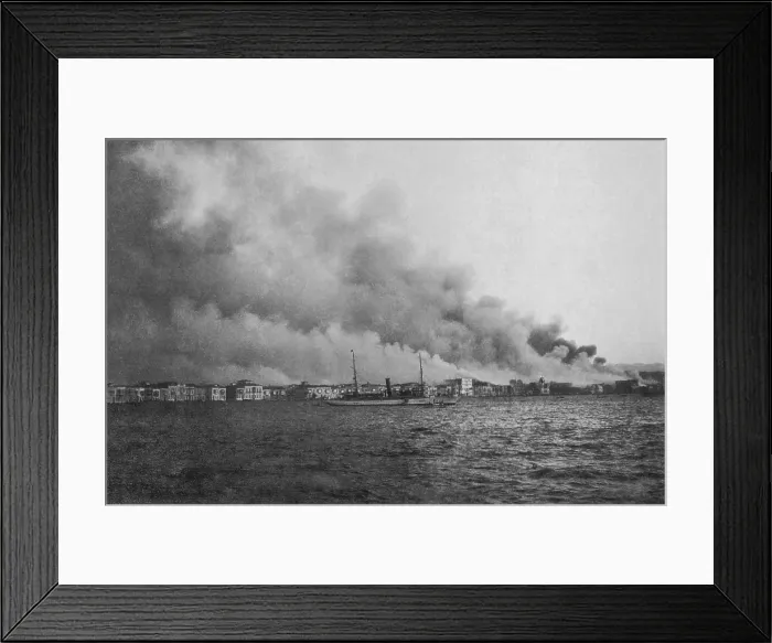 Framed Print : Smyrna, Turkey, burning on Sept. 14, 1922