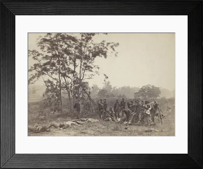 Framed Print : US Civil War. Battle of Antietam, also called Battle of Sharpsburg, Sept. 17, 1862. Union soldiers burying the dead on the Battlefield of Antietam Framed Print : US Civil War. Battle of Antietam, also called Battle of Sharpsburg, Sept. 17, 1862. Union soldiers burying the dead on the Battlefield of Antietam