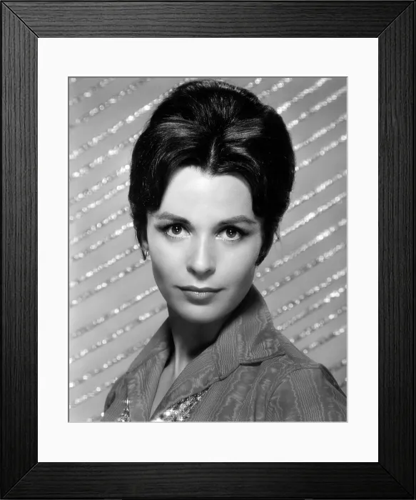 Framed Print : THE WONDERFUL WORLD OF THE BROTHERS GRIMM, Claire Bloom, 1962 Framed Print : THE WONDERFUL WORLD OF THE BROTHERS GRIMM, Claire Bloom, 1962