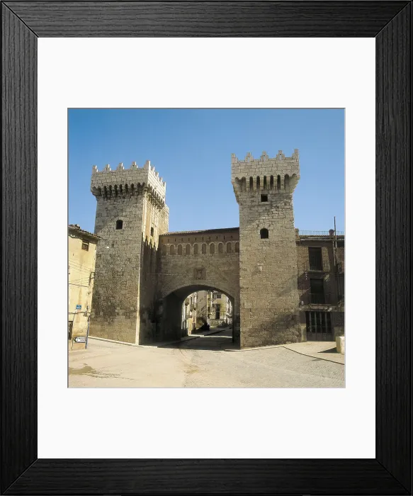 Framed Print : SPAIN. ARAGON. ZARAGOZA. Daroca. Walls. Puerta Baja or Fondonera (1452), rebuilt in 16th c. Architecture. AISA / Everett Collection**US SALES ONLY**