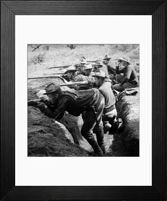 Framed Print : American soldiers entrenched against the Filipinos insurgents during the Philippine-American War. Ca. 1899-1900 (BSLOC_2017_10_83)