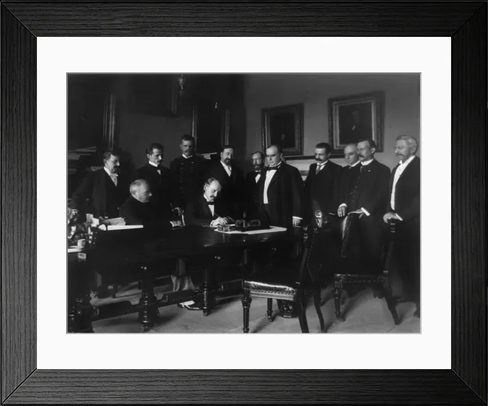 Framed Print : William R. Day signing of the peace protocol of the Spanish-American War, on Aug. 12, 1898