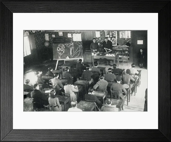 Framed Print : SPAIN. Barcelona. Spanish Civil War (1936-1939). Conference to prevent a gas attack in the Industrial School of Barcelona (December 1938). AISA / Everett Collection**US SALES ONLY** Framed Print : SPAIN. Barcelona. Spanish Civil War (1936-1939). Conference to prevent a gas attack in the Industrial School of Barcelona (December 1938). AISA / Everett Collection**US SALES ONLY**