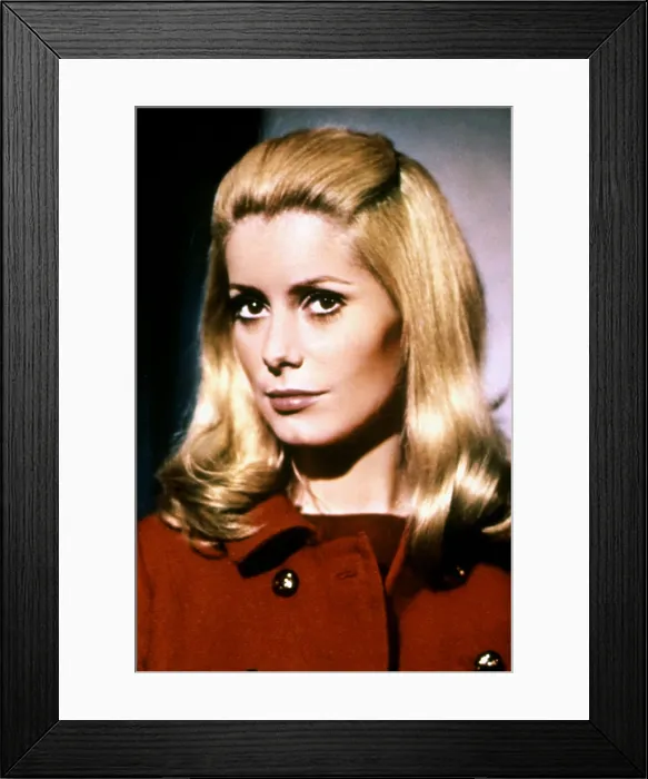 Framed Print : BELLE DE JOUR, Catherine Deneuve, 1967