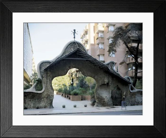 Framed Print : GAUDI i CORNET, Antoni (1852-1926). Fence of Finca Miralles. 1901-1902. SPAIN. Barcelona. Miralles House. Modernism. Architecture. AISA / Everett Collection**US SALES ONLY**