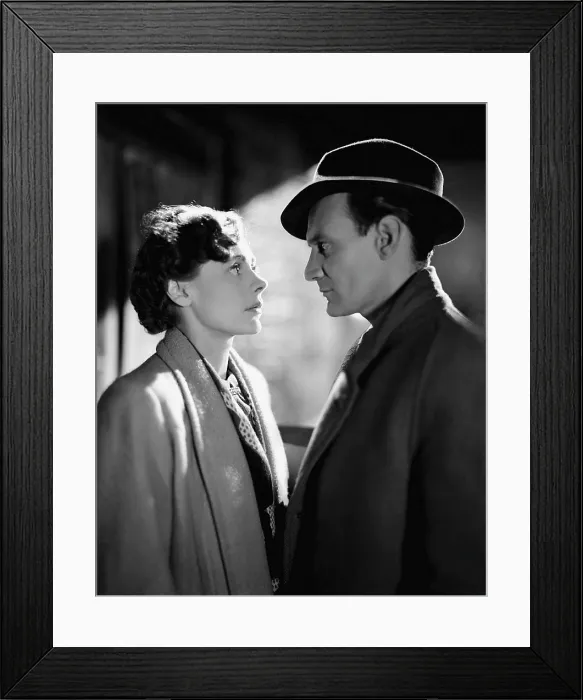 Framed Print : BRIEF ENCOUNTER, Celia Johnson, Trevor Howard, 1945