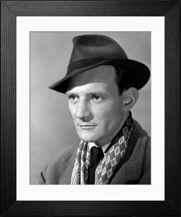 Framed Print : BRIEF ENCOUNTER, Trevor Howard, 1945