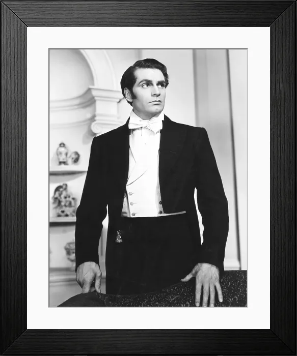 Framed Print : WUTHERING HEIGHTS, Laurence Olivier, 1939