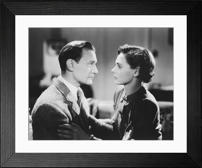 Framed Print : BRIEF ENCOUNTER, from left: Trevor Howard, Celia Johnson, 1945 Framed Print : BRIEF ENCOUNTER, from left: Trevor Howard, Celia Johnson, 1945