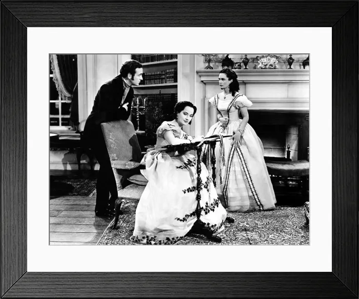 Framed Print : WUTHERING HEIGHTS, David Niven, Merle Oberon, Geraldine Fitzgerald, 1939