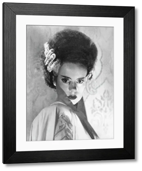 Framed Print : BRIDE OF FRANKENSTEIN, Elsa Lanchester, 1935 Framed Print : BRIDE OF FRANKENSTEIN, Elsa Lanchester, 1935