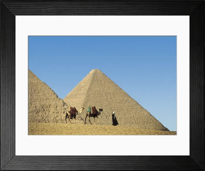 Framed Print : EGYPT. GIZA. Giza. The Pyramid of Khufu. Egyptian art. Old Kingdom. Architecture. AISA / Everett Collection**US SALES ONLY** Framed Print : EGYPT. GIZA. Giza. The Pyramid of Khufu. Egyptian art. Old Kingdom. Architecture. AISA / Everett Collection**US SALES ONLY**