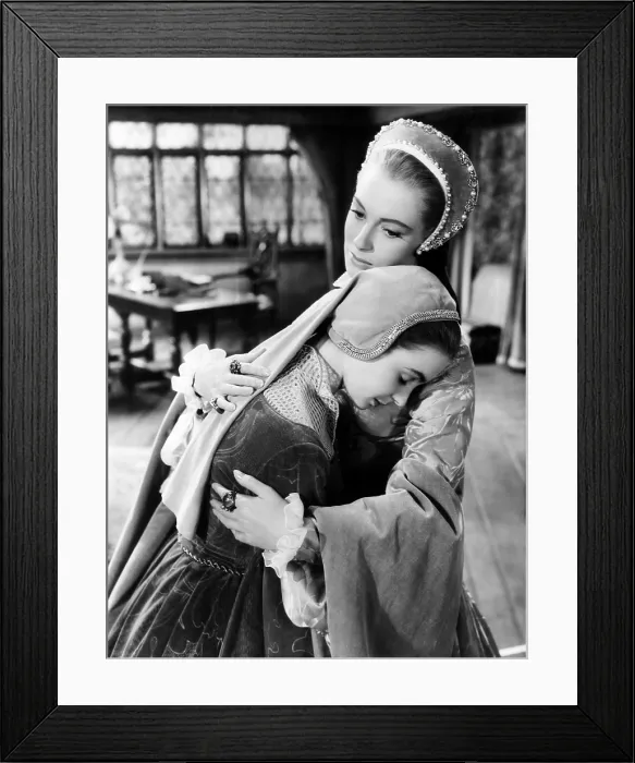 Framed Print : YOUNG BESS, from left, Jean Simmons, Deborah Kerr, 1953