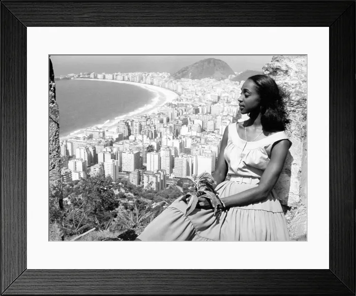 Framed Print : BLACK ORPHEUS, (aka ORFEU NEGRO), Lea Garcia, 1959 Framed Print : BLACK ORPHEUS, (aka ORFEU NEGRO), Lea Garcia, 1959