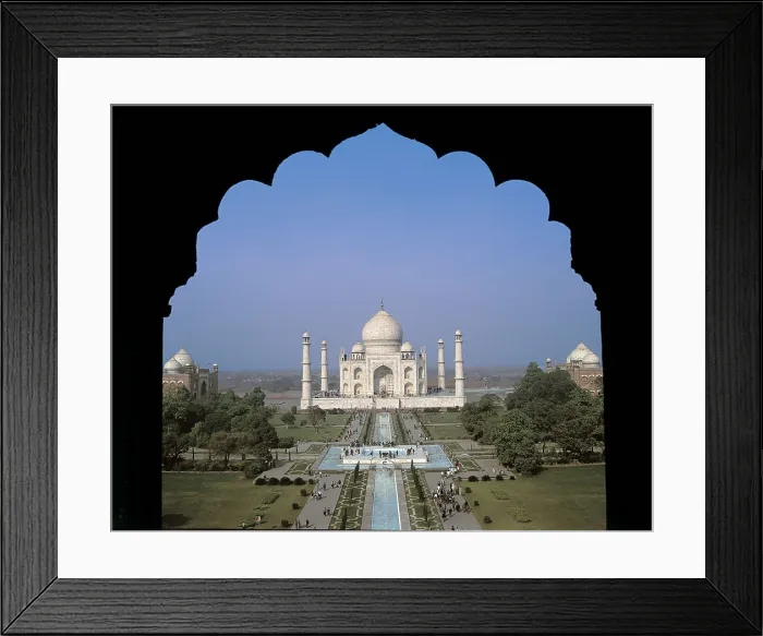 Framed Print : INDIA. UTTAR PRADESH. Agra. Taj Mahal. Taj Mahal (1631-1645), comissioned by Mughal Emperor Shah Jahan as a mausoleum for his wife Muntaz Mahal Framed Print : INDIA. UTTAR PRADESH. Agra. Taj Mahal. Taj Mahal (1631-1645), comissioned by Mughal Emperor Shah Jahan as a mausoleum for his wife Muntaz Mahal