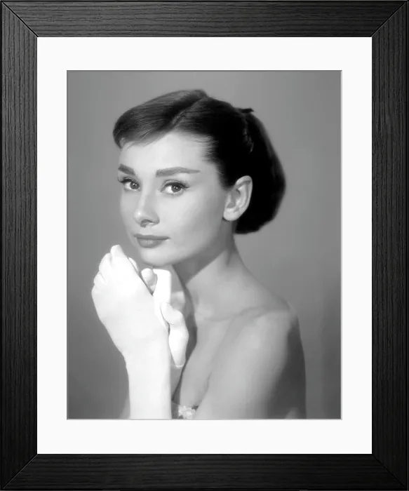 Framed Print : FUNNY FACE, Audrey Hepburn, 1957 Framed Print : FUNNY FACE, Audrey Hepburn, 1957