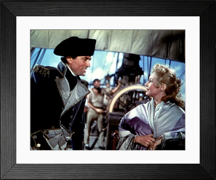 Framed Print : CAPTAIN HORATIO HORNBLOWER, Gregory Peck, Virginia Mayo, 1951 Framed Print : CAPTAIN HORATIO HORNBLOWER, Gregory Peck, Virginia Mayo, 1951
