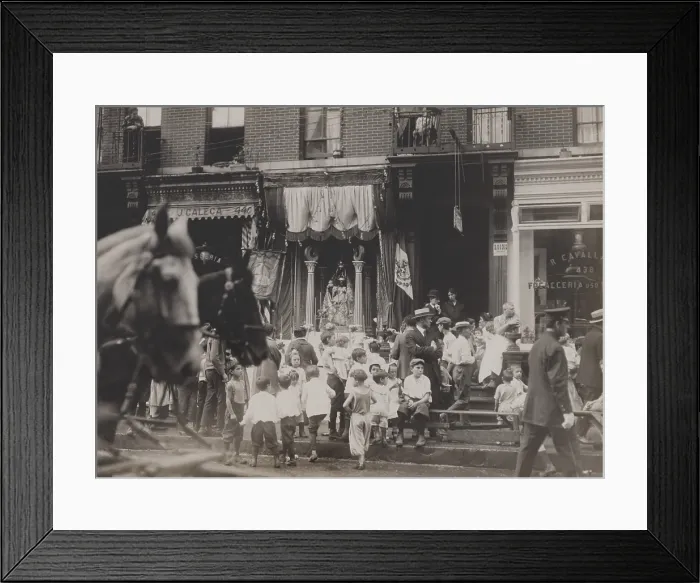 Framed Print : Italian-American children at a storefront shrine to the Black Madonna on East 13th Street, 1909-19