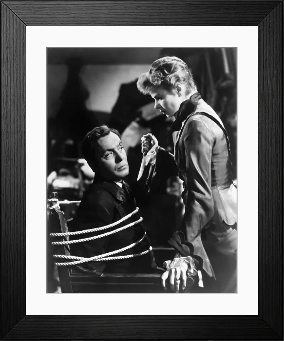 Framed Print : GASLIGHT, Charles Boyer, Ingrid Bergman, 1944