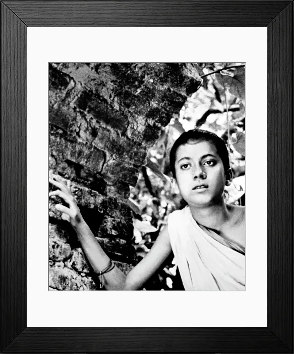 Framed Print : PATHER PANCHALI, Subir Bannerjee, 1955