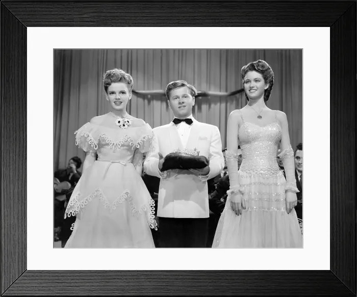 Framed Print : GIRL CRAZY, Judy Garland, Mickey Rooney, Frances Rafferty, 1943