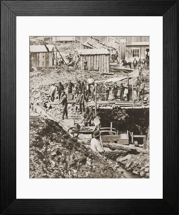 Framed Print : Bystanders watch as crew drifting mining for gold below Discovery Point, in Deadwood, Dakota Territory