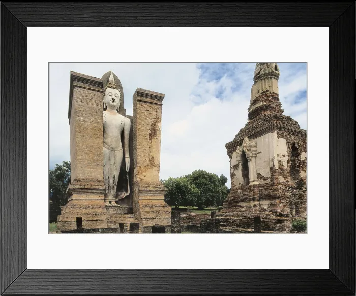 Framed Print : THAILAND. NORTHERN REGION. SUKHOTHAI. Sukhothai. Wat Mahathat (13th-14th c.). Colossal image of Buddha. AISA / Everett Collection**US SALES ONLY** Framed Print : THAILAND. NORTHERN REGION. SUKHOTHAI. Sukhothai. Wat Mahathat (13th-14th c.). Colossal image of Buddha. AISA / Everett Collection**US SALES ONLY**