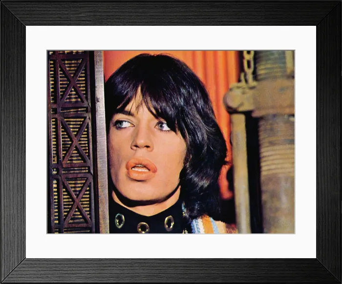 Framed Print : PERFORMANCE, Mick Jagger, 1970 Framed Print : PERFORMANCE, Mick Jagger, 1970