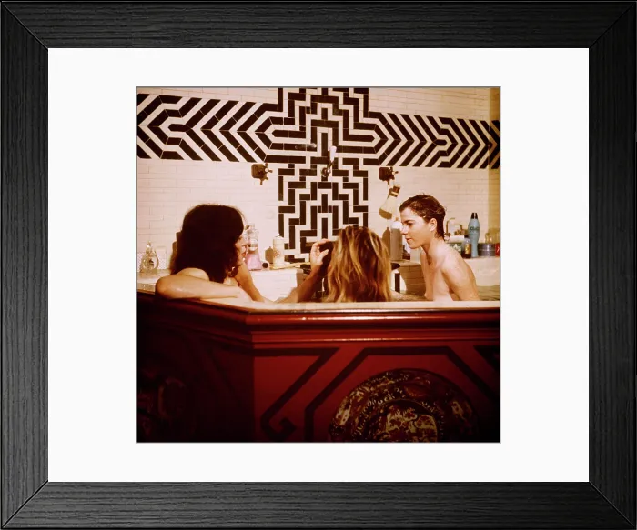 Framed Print : PERFORMANCE, Mick Jagger, Anita Pallenberg, Michele Breton, 1970