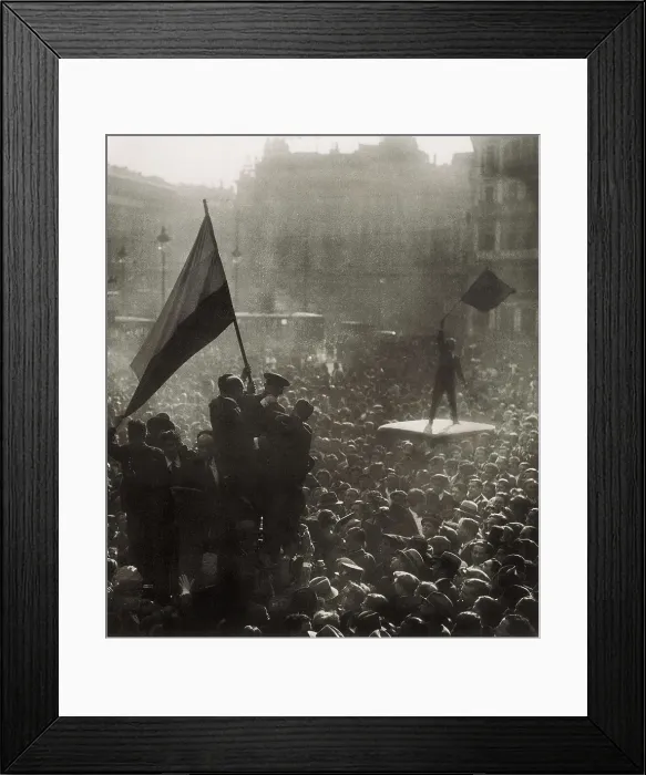 Framed Print : SPAIN. Madrid. Spain. Second Republic (1931-1936). Proclamation of the Republic in Madrid (14th April). AISA / Everett Collection**US SALES ONLY**